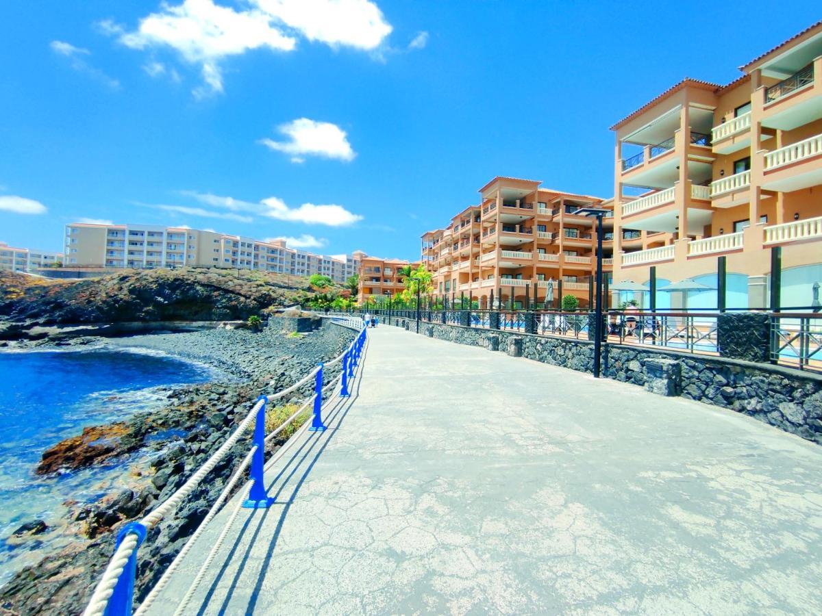 El Nautico Suites, The Beachfront Paradise San Miguel de Abona Exterior photo