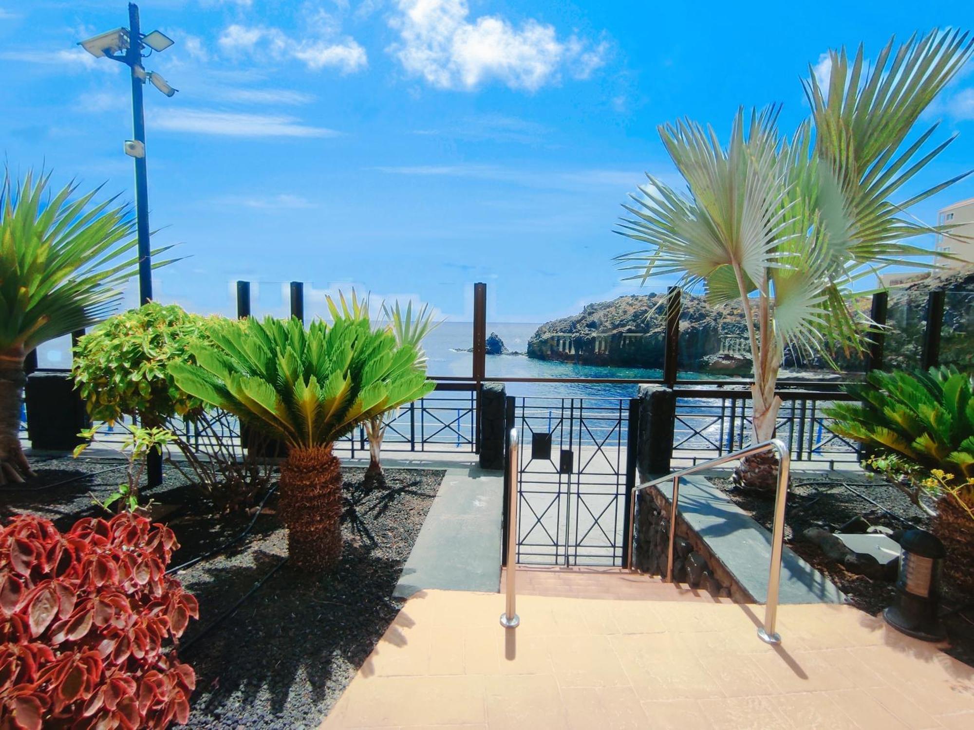 El Nautico Suites, The Beachfront Paradise San Miguel de Abona Exterior photo